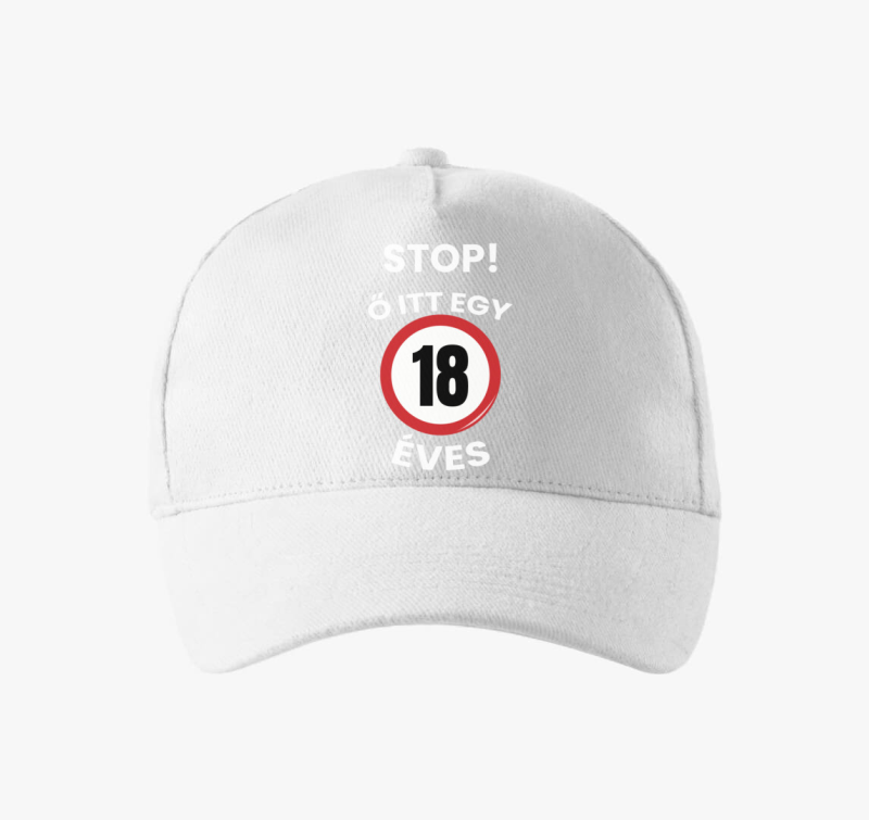Stop! Ő itt egy 18 éves baseball sapka (beírható évszámmal!)