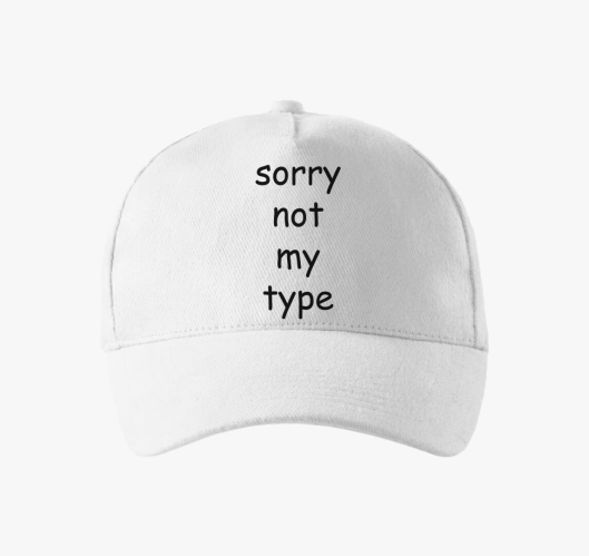 Comic sans type baseball sapka