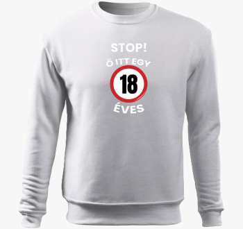 Stop! Ő itt egy 18 é...