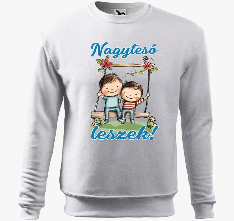 Nagytesó leszek, kisfiú hintázik kisfiúval belebújós pulóver