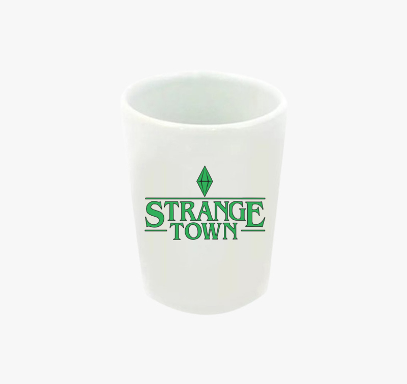 Sims Strange Town feles pohár