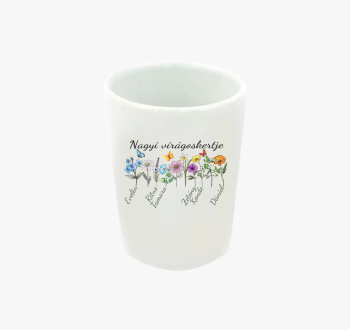 Nagyi virágoskertje ...