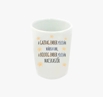 A boldog ember feles...