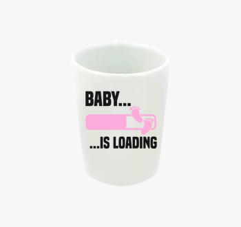 Baby is loading lány...