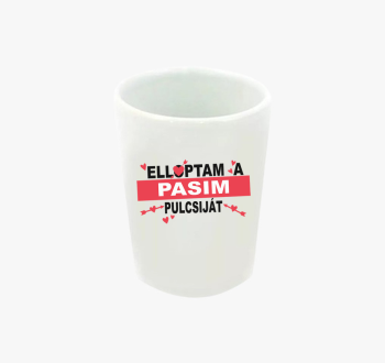 Elloptam a pasim pul...