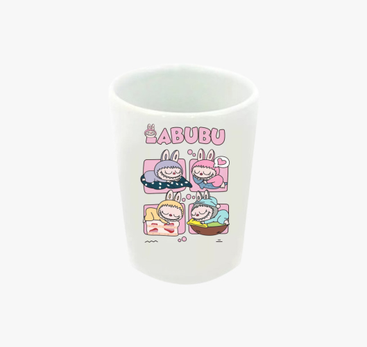 Alvó labubuk feles pohár