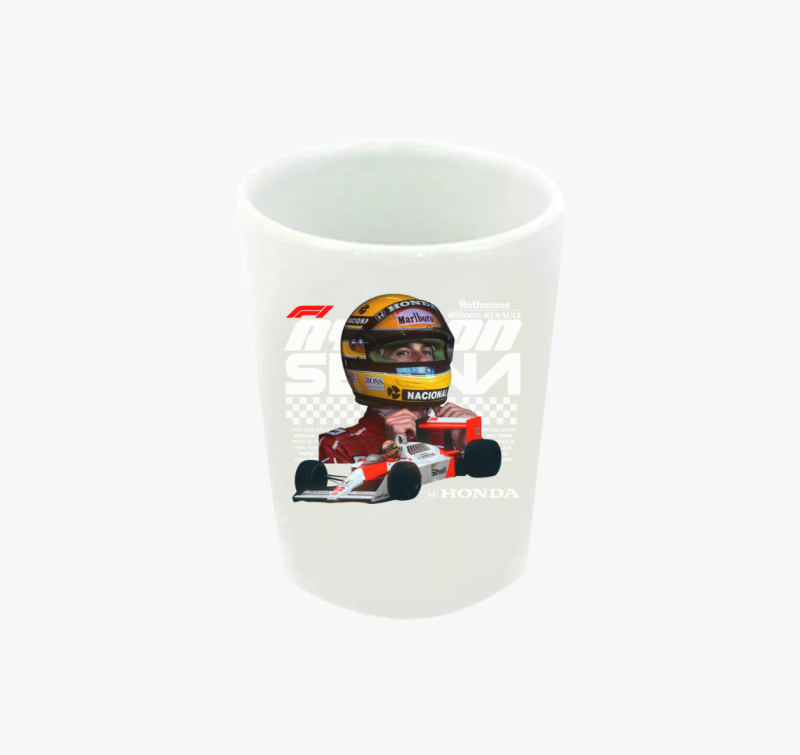 Ayrton Senna Sisakban feles pohár