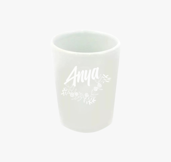 Anya fehér feliratos...