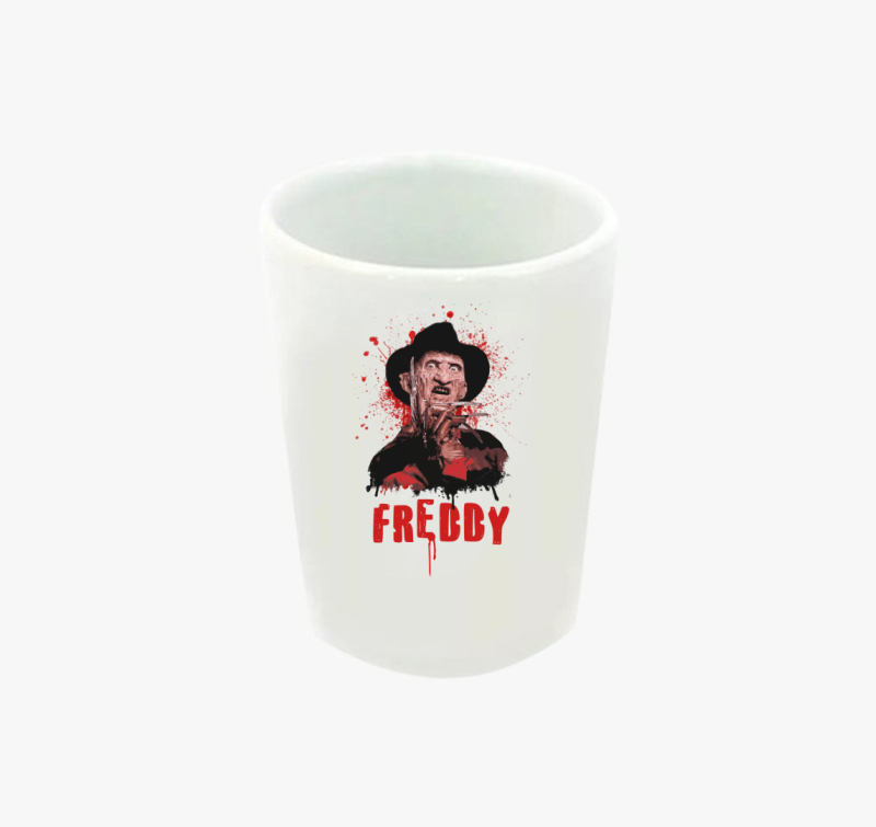 Freddy feles pohár
