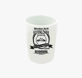 Minden férfi egyenlő...