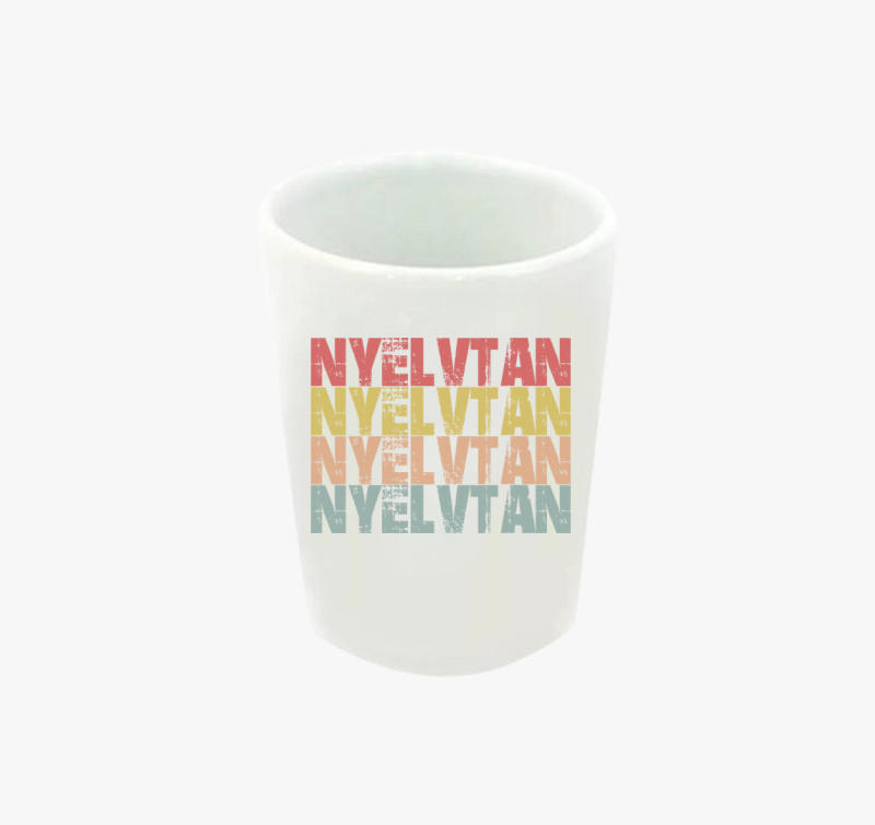 Nyelvtan feliratos feles pohár