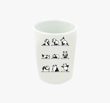 Jógázó panda feles p