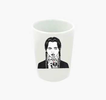 Mérget ivó Wednesday...