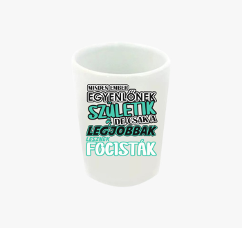 Egyenlőnek születik ...