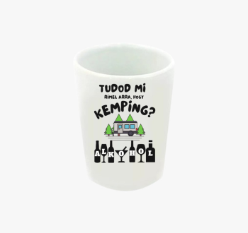 Vicces kemping feles...