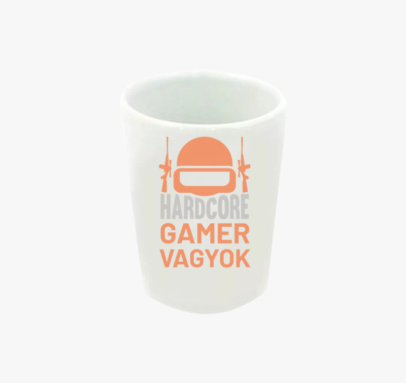 Hardcore gamer vagyok feles pohár