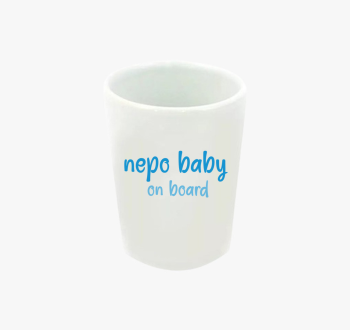 Nepo baby on board (...