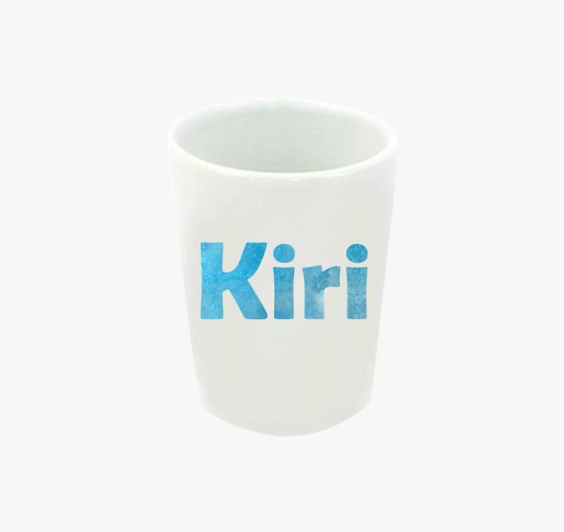 Kiri feles pohár