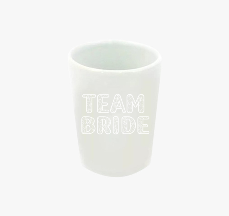 TEAM Bride fehér virágos betűs feles pohár