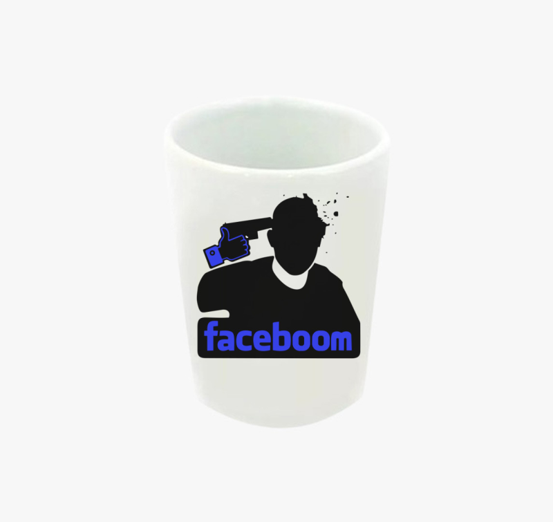 Faceboom feles pohár