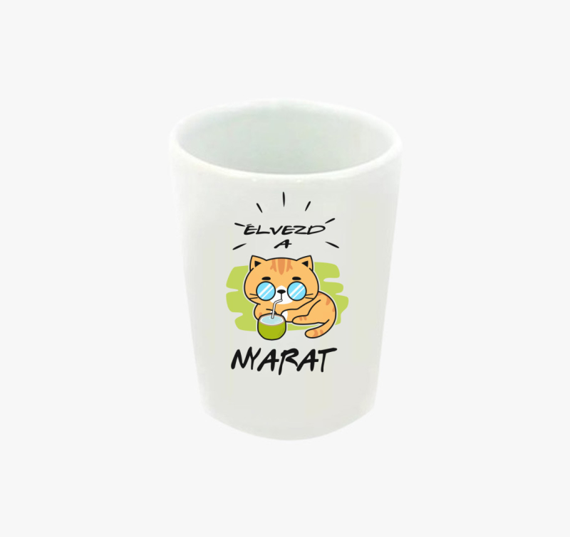 Nyaraló cicás feles pohár
