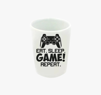 Vérbeli gamer feles 