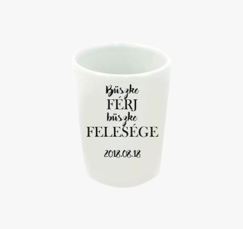 Büszke feleség feles