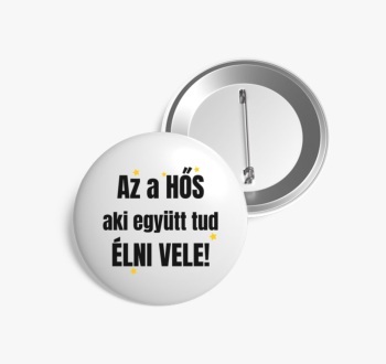 Az a hős aki együtt ...