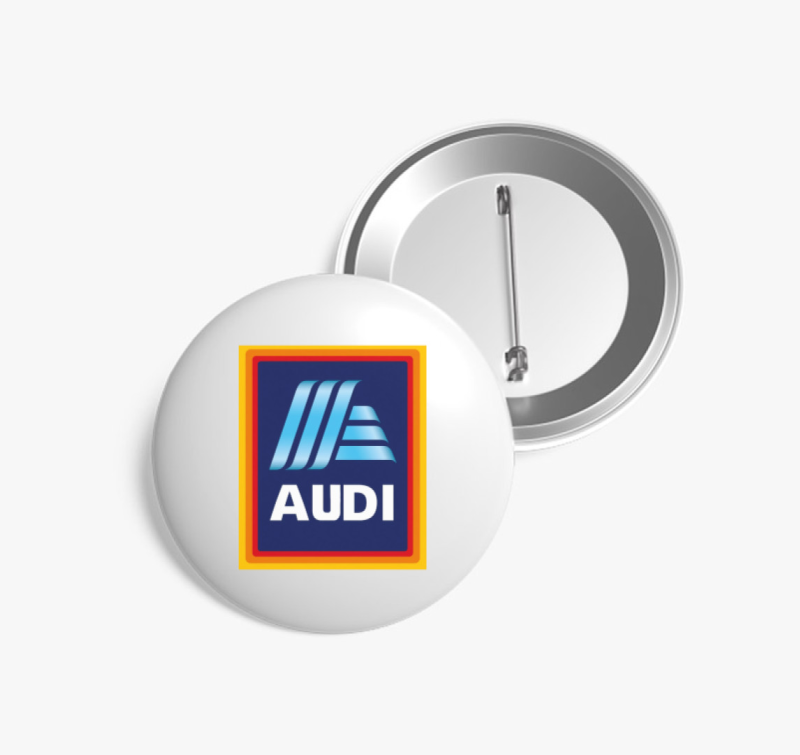 Audi bolt vicces kitűző