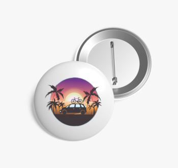 Autó a tengerparton 