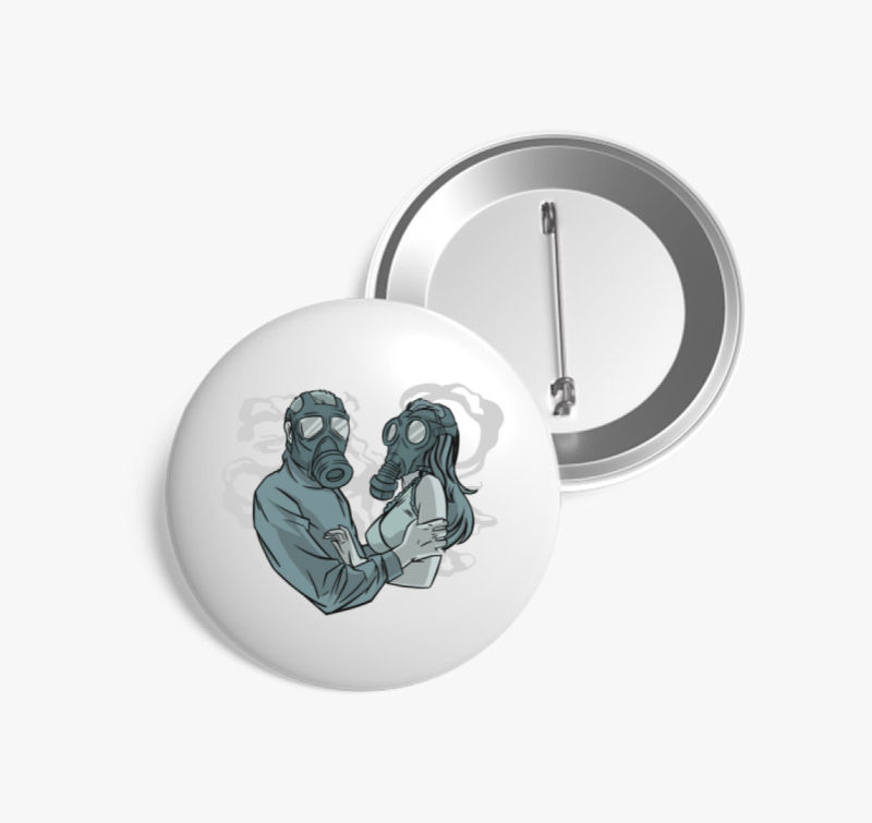 Anti-social Love kitűző