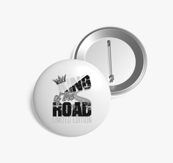 Utak királya kitűző