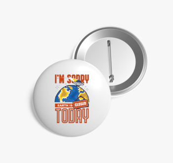 A Föld zárva tart ki