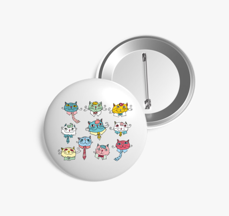 Öltönyös macskák kitűző