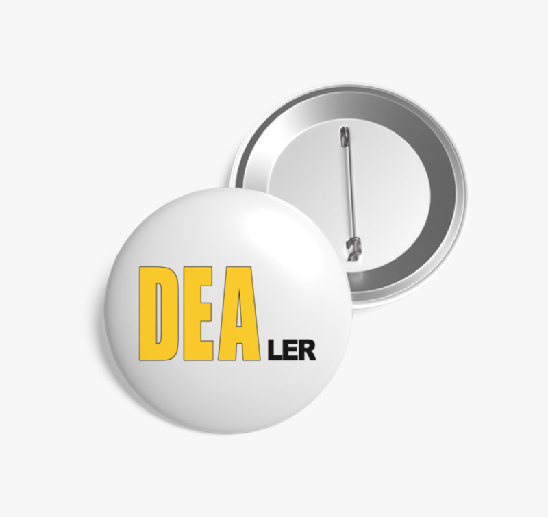 DEAler vicces kitűző