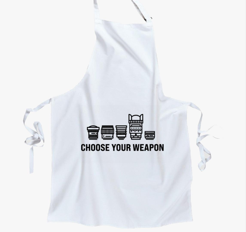 Choose your weapon fekete mintás kötény