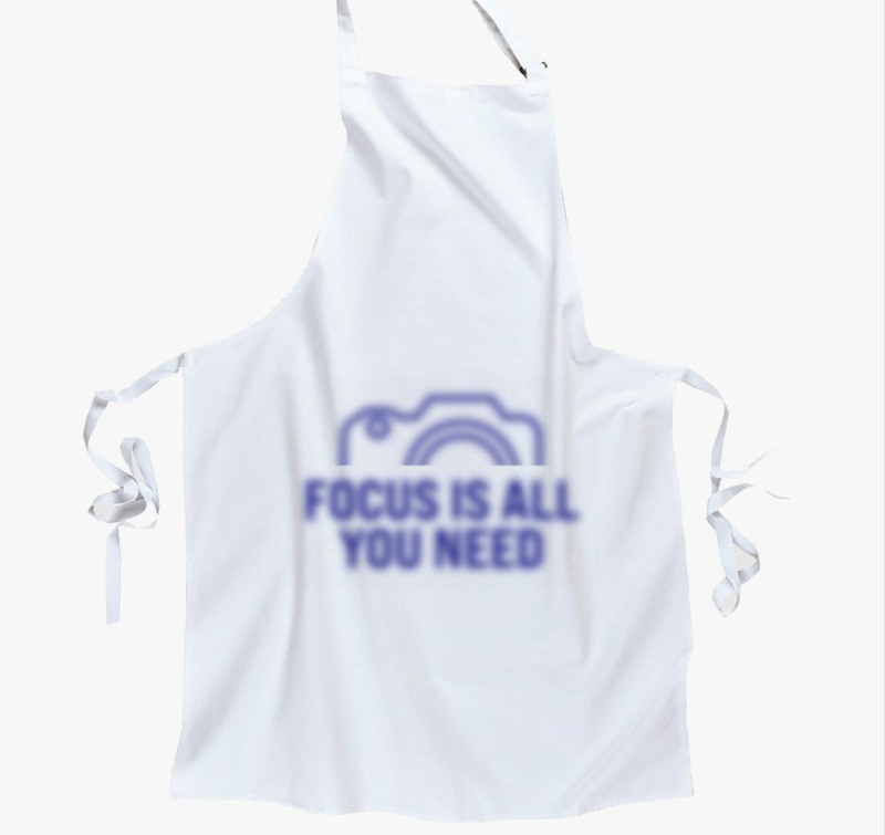 Focus is all you need kék mintás kötény