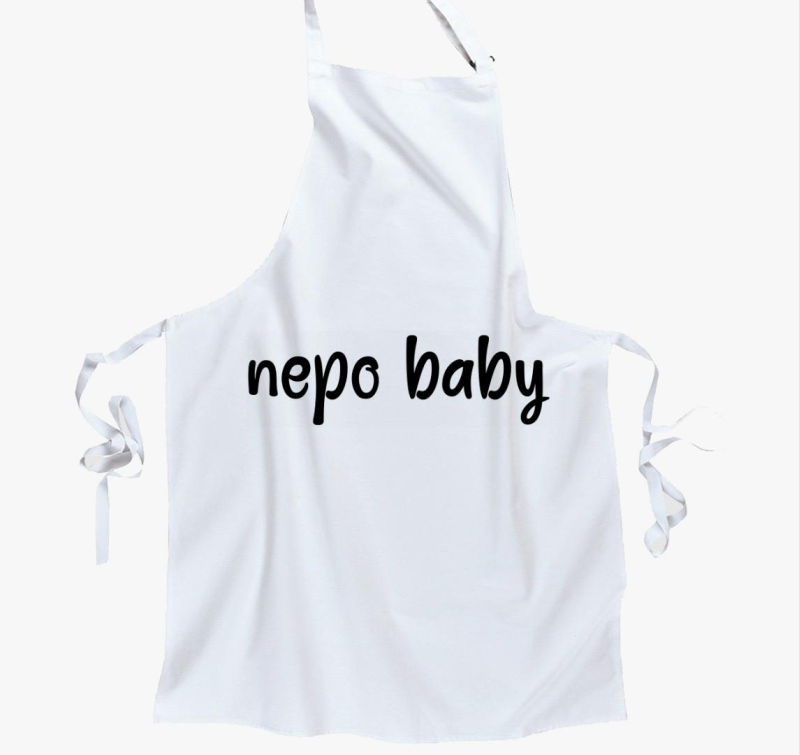 Nepo baby feliratos kötény