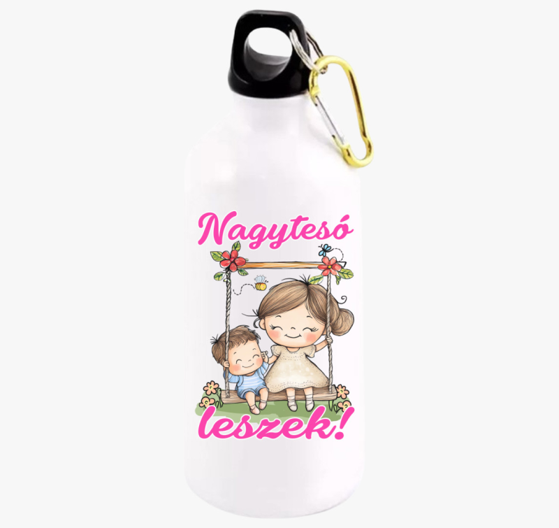 Nagytesó leszek, kislány hintázik pici fiúval kulacs