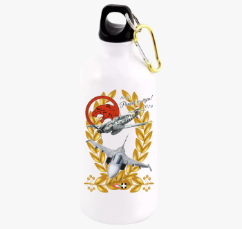 Pumák az égen kulacs