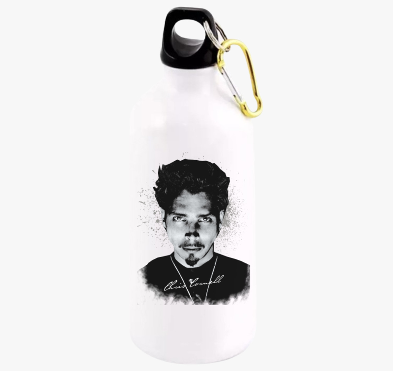 Chris Cornell kulacs