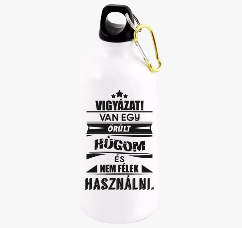 Van egy húgom kulacs