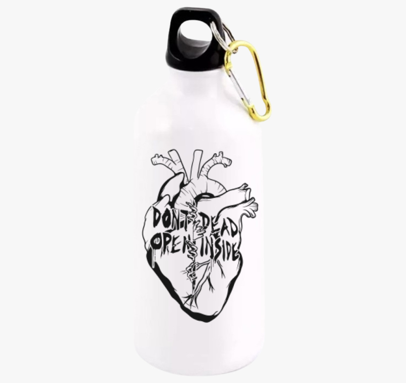 Ne nyisd ki, halott odabent szíves kulacs