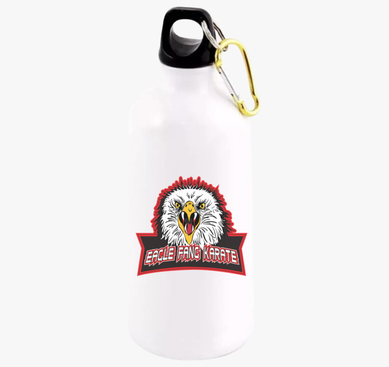 Eagle Fang Karate kulacs