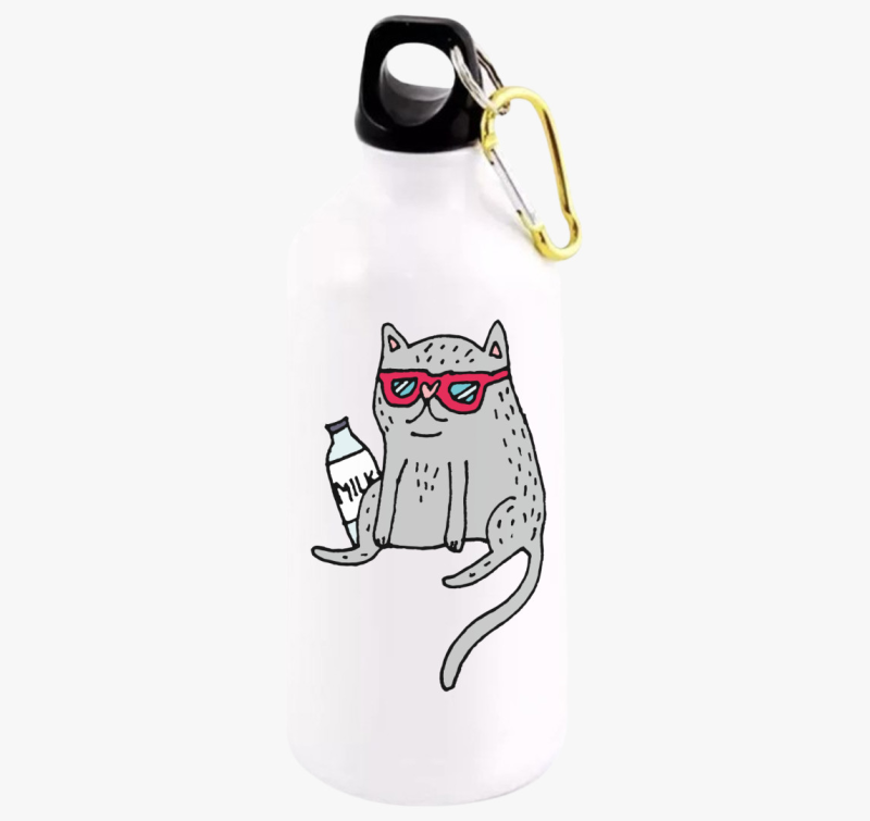 Beállt macska kulacs