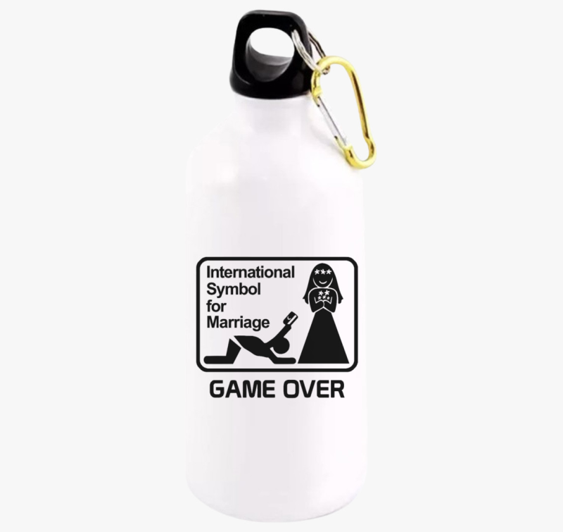 Nemzetközi Game Over legénybúcsú kulacs