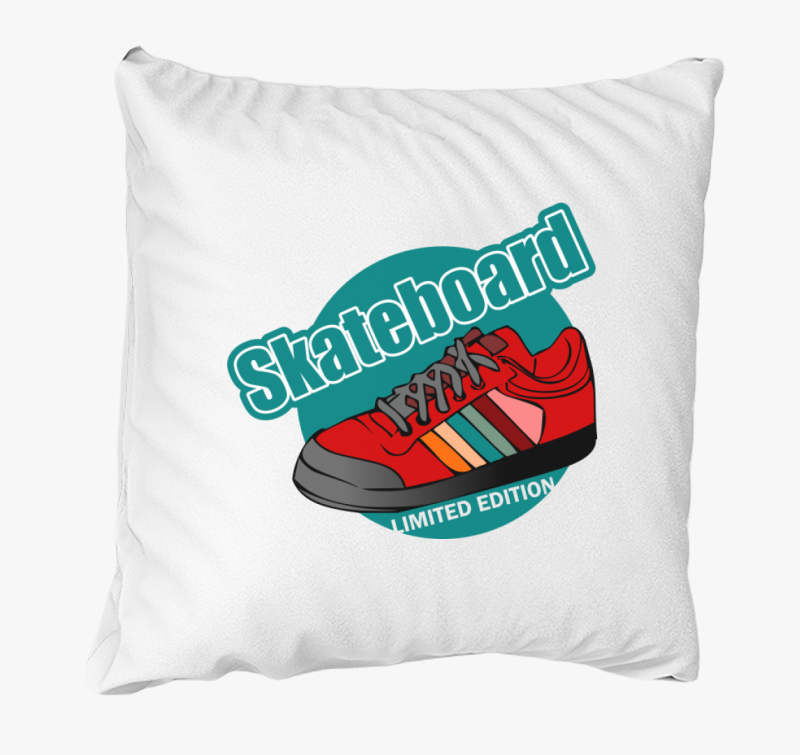 Gördeszka mintás párna