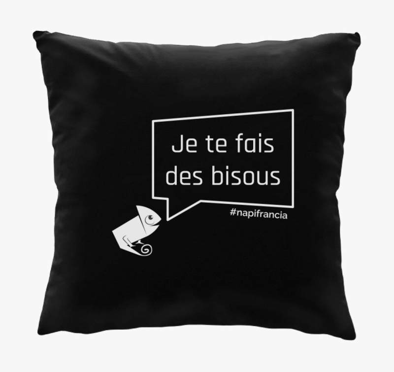 Puszillak! fehér feliratú párna