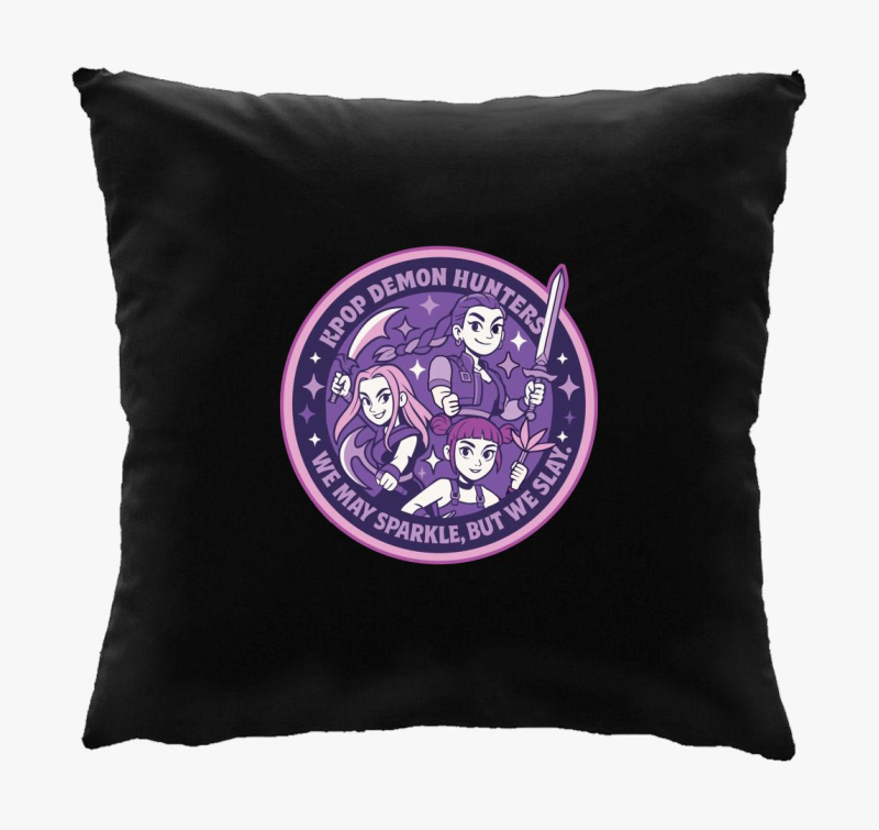 Kpop Demon Hunters karakterek párna