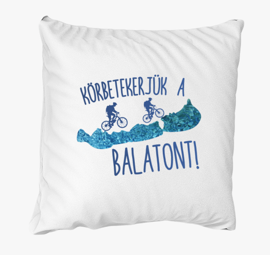 Körbetekerjük a Balatont párna...